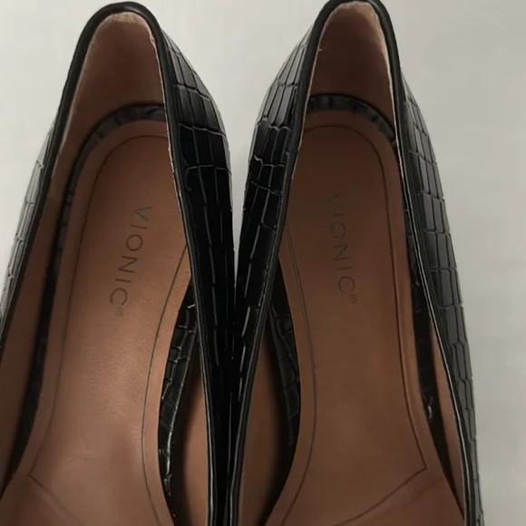 Vionic Kit Josie Croc Black Croc-Embossed Leather Women's Pumps 10 NWOB - Picture 7 of 12